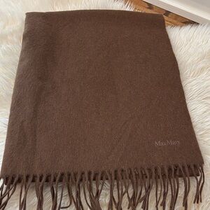 NEW MaxMara Tobacco Stole - 💯 Camel
